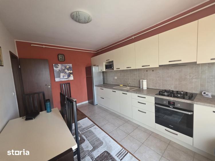 Apartament cu 2 camere decomandat în Sânpetru