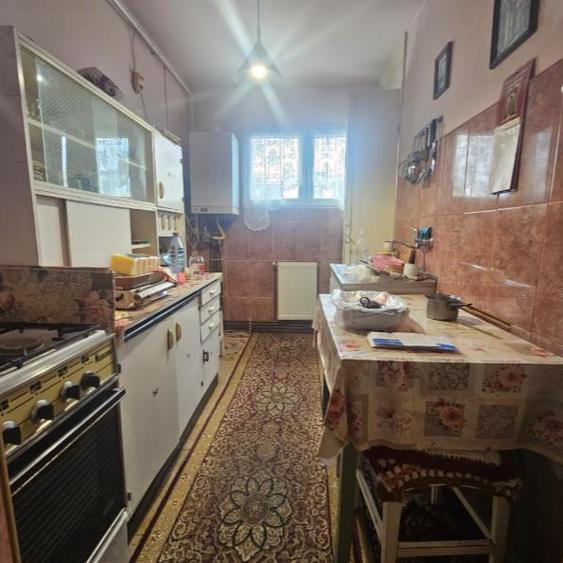 Apartament cu 2 camere semidecomandat în Astra