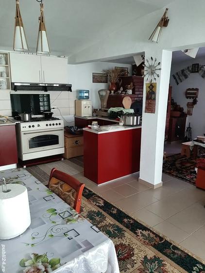 Casă cu 2 camere cu Teren 1535 Mp în Central