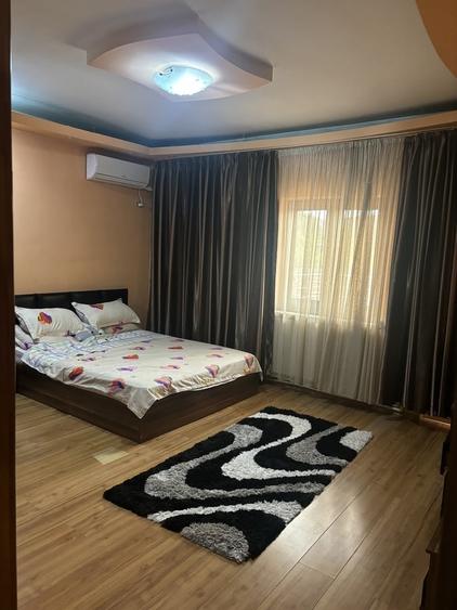 Casă cu 6 camere cu Teren 1000 Mp în Central