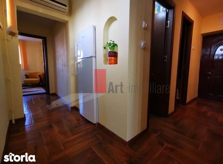 Apartament cu 2 camere decomandat în 13 Septembrie