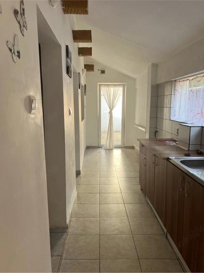 Casă cu 2 camere cu Teren 367 Mp în Central