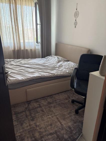 Apartament cu 2 camere decomandat în Berceni