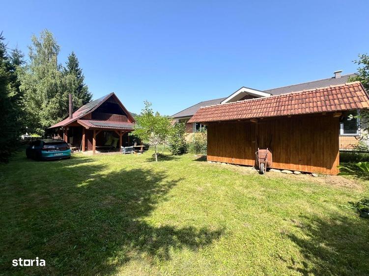 Casă cu 3 camere în Câmpu Cetății