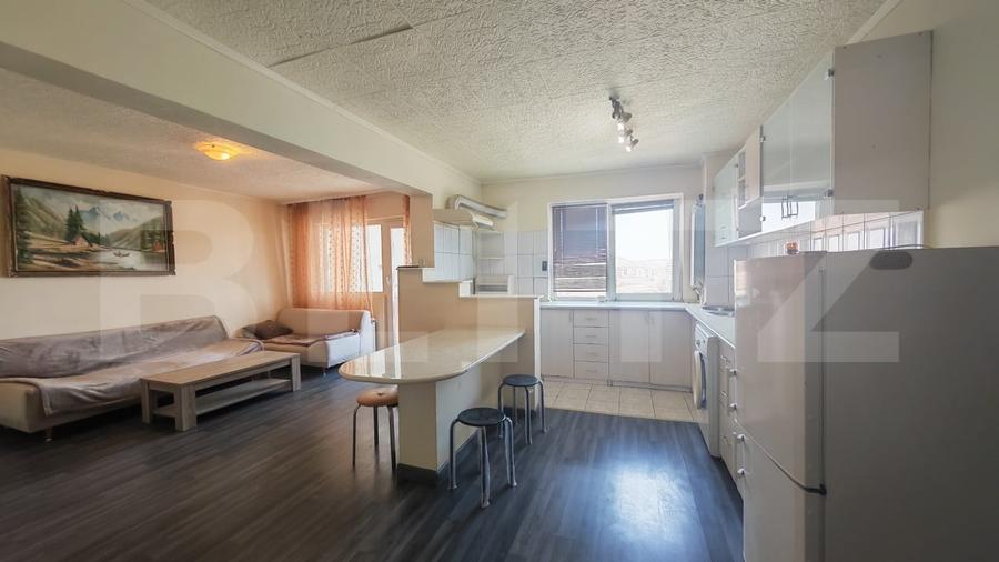 Apartament cu 3 camere decomandat, mobilat în Nufărul