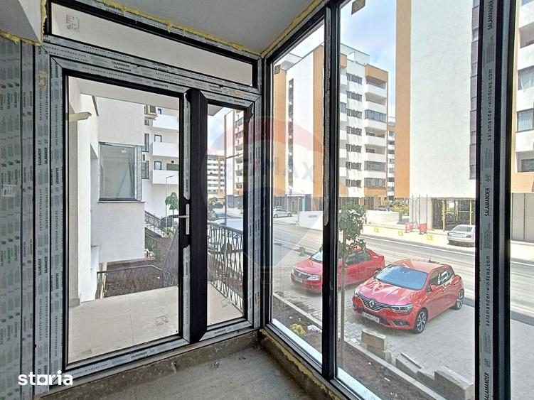 Inchiriere Spatiu Comercial Parter, Terasa 63mp | M. Berceni la 9 min. - 2