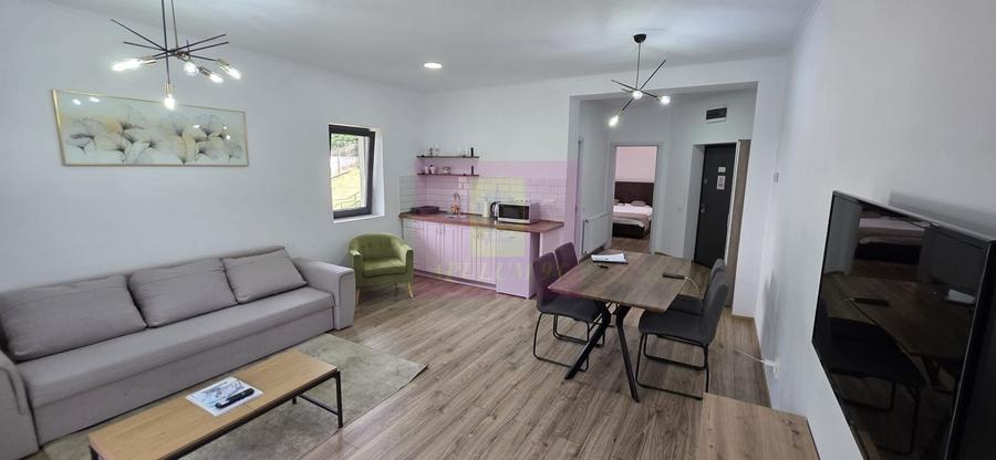 Apartament cu 2 camere decomandat în Piatra Arsă