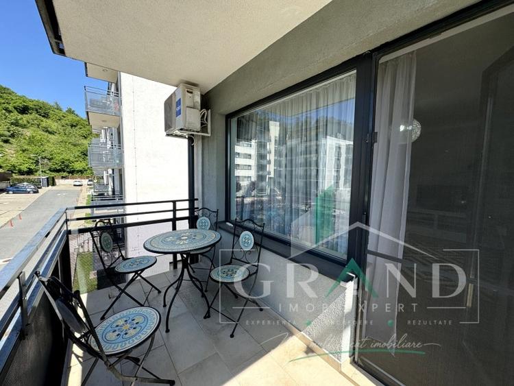 Apartament cu 2 camere semidecomandat, mobilat în Grigorescu