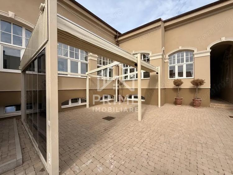 Spațiu comercial, de 650 mp, în Ultracentral