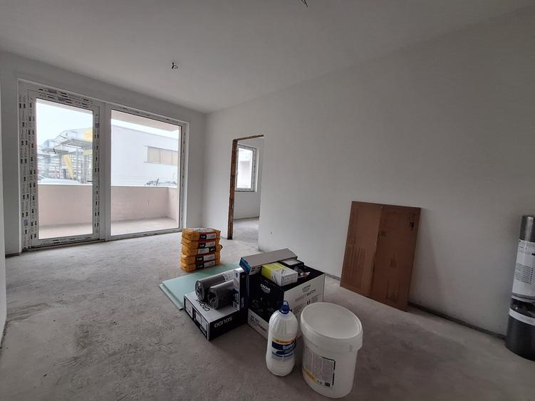 Apartament cu 2 camere semidecomandat în Florești — fotografia 3