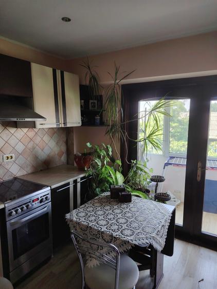 Apartament 2 camere,mobilat . - 2