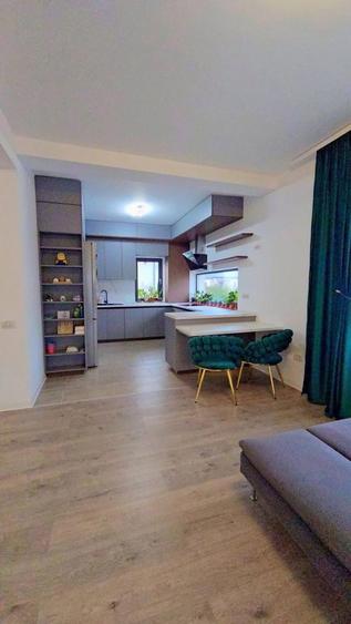 Casă cu 3 camere în Olteni
