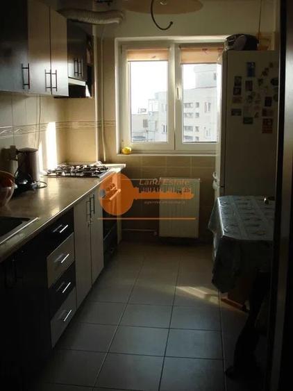 Apartament cu 2 camere decomandat, mobilat în Dristor