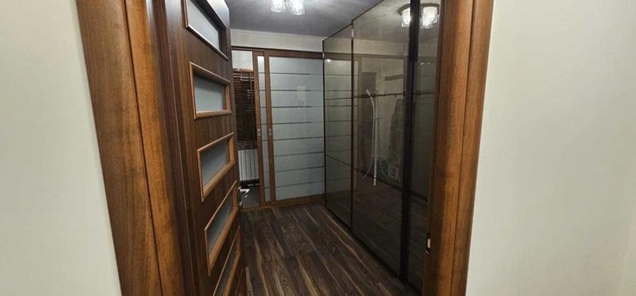 Apartament cu 4 camere decomandat, mobilat în Tomis II