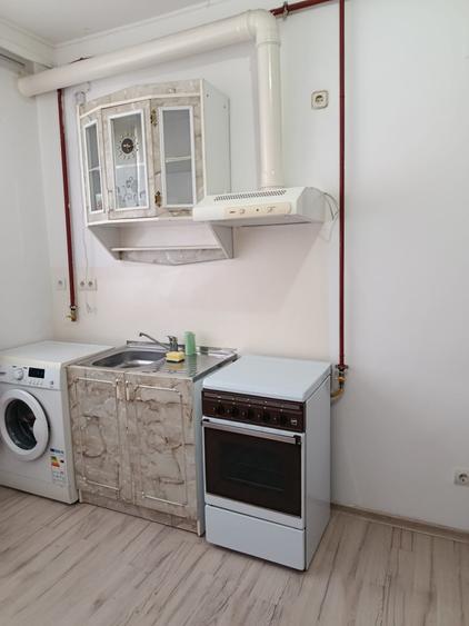 Garsonieră semidecomandată în Mierleștii de Sus