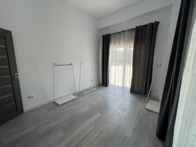 Apartament de vanzare 3 camere de 72mp zona Dambul Rotund - 7