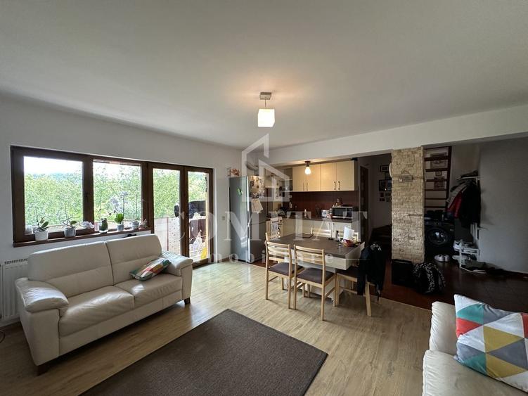 Apartament cu 3 camere semidecomandat, mobilat în Mănăștur — fotografia 1