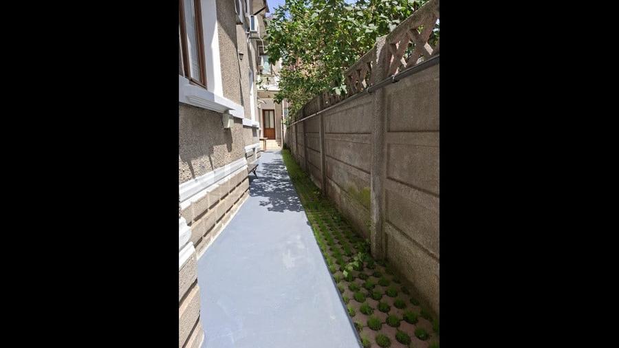 Casă cu 5 camere cu Teren 500 Mp în Pache Protopopescu