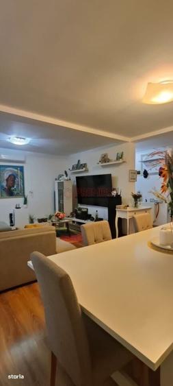 Casă cu 4 camere cu Teren 200 Mp în Berceni