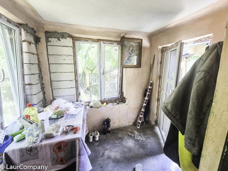 Casă cu 3 camere cu Teren 3287 Mp în Urlueni
