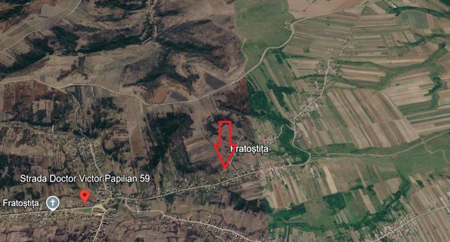 Teren  8 227 mp + Casa demolabila de vanzare in Filiasi -  Fratostita Dolj - 5