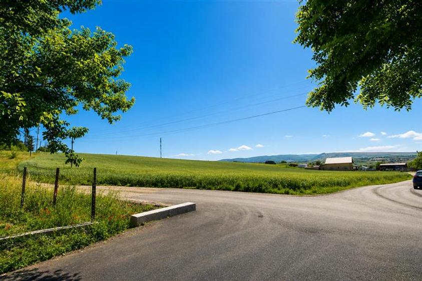 Teren Construcții intravilan de 1100 mp, în Măieruș