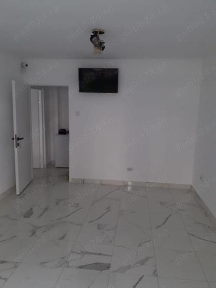 Spațiu comercial, de 22 mp, în Central