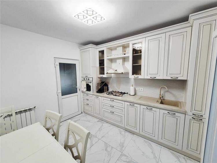 Apartament cu 2 camere decomandat în Centru Civic