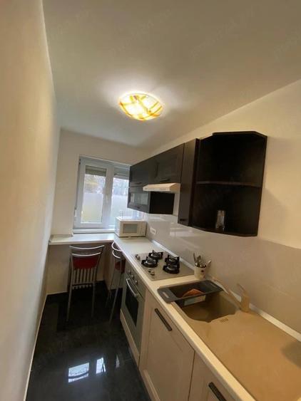 Apartament cu 2 camere semidecomandat în Ultracentral