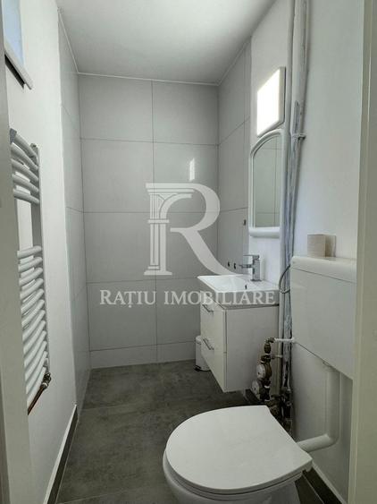 Apartament cu 2 camere decomandat, mobilat în Ultracentral