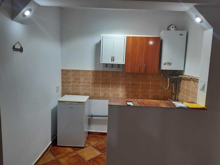 Garsonieră decomandată în Exterior Vest