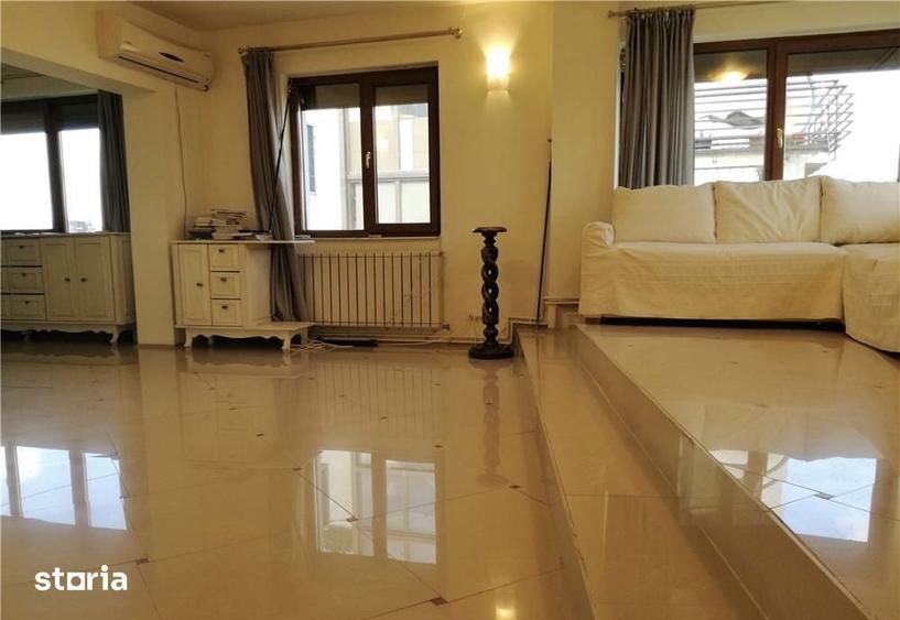 Apartament cu 3 camere în Primăverii