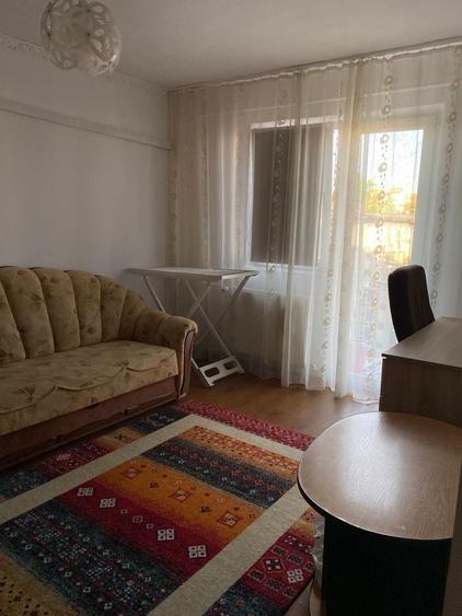 Apartament cu 2 camere nedecomandat în Rogerius