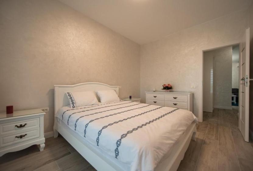 Apartament de lux cu vedere la mare, la doar 10 m de plajă – Mamaia Nord - 5