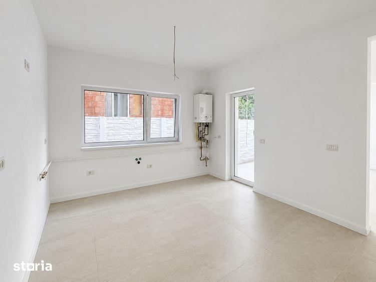 Casă cu 4 camere cu Teren 315 Mp în Ghiroda
