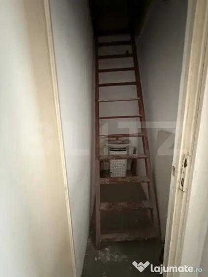 Casă cu 6 camere cu Teren 539 Mp în Central