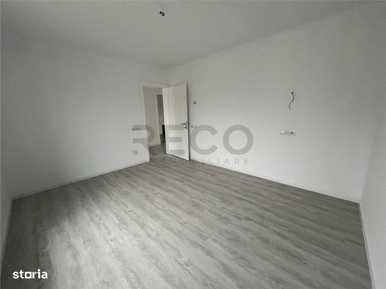 Casă cu 4 camere în Rontău