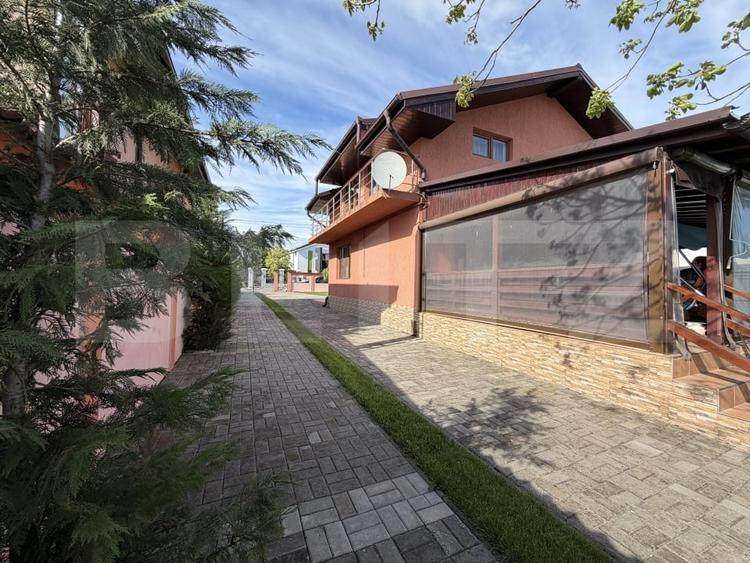 Casă individuală cu 4 camere cu Canalizare în Cârcea
