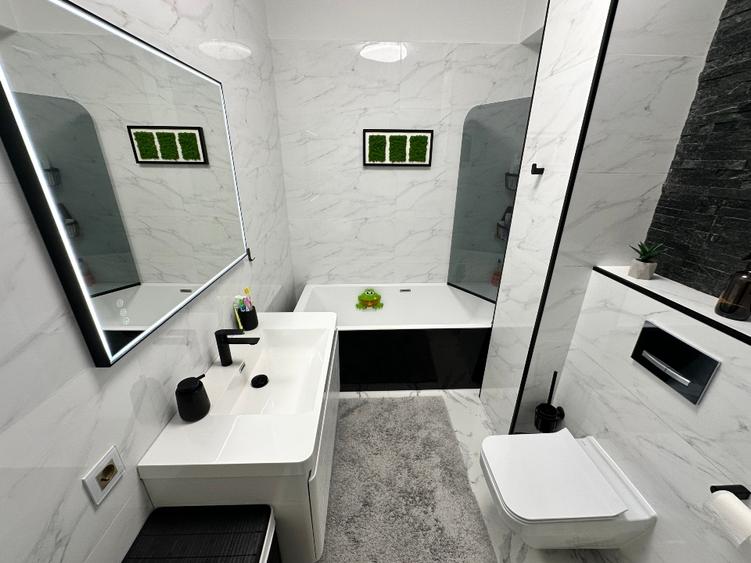 Apartament cu 2 camere decomandat, mobilat în Central