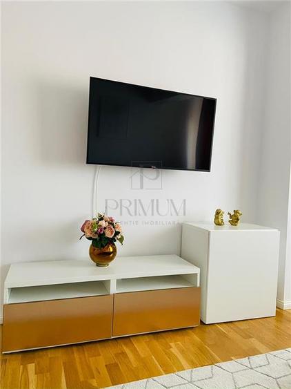 Apartament cu 2 camere semidecomandat, mobilat în Torontalului