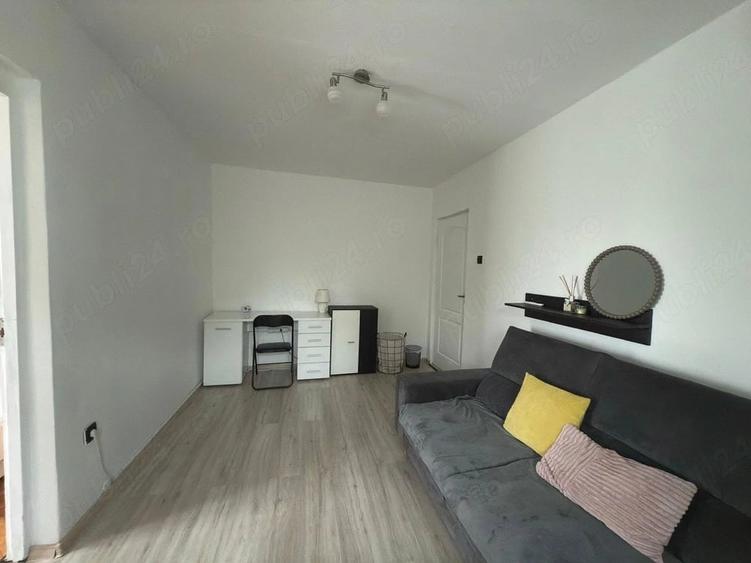 Apartament cu 2 camere semidecomandat în Central