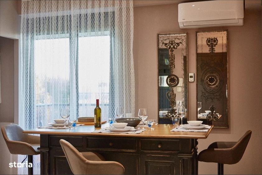 Apartament cu 3 camere, mobilat în Central