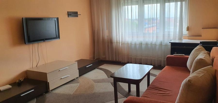 Apartament cu 3 camere, mobilat în Soarelui
