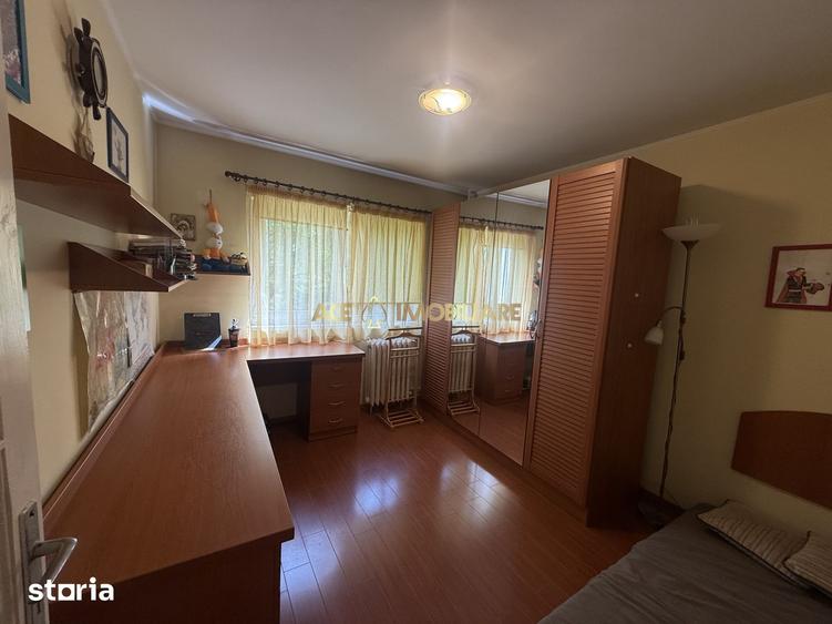 Apartament cu 3 camere, mobilat în Giurgiului