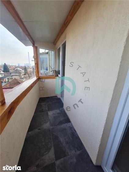 Apartament cu 2 camere decomandat în Florilor