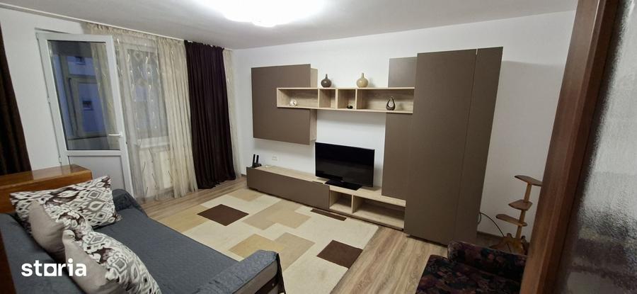 Apartament cu 2 camere decomandat în Exterior Vest