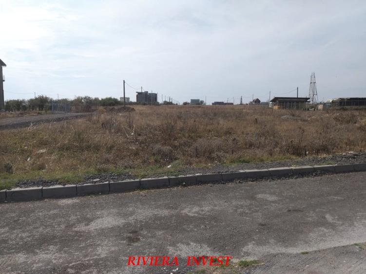Teren Construcții intravilan de 12600 mp, în Vest