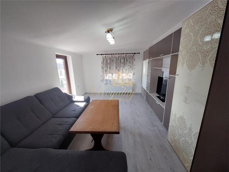 Apartament cu 2 camere decomandat în Giroc