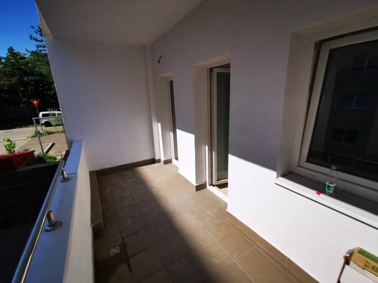 Apartament cu 2 camere decomandat, mobilat în 13 Septembrie