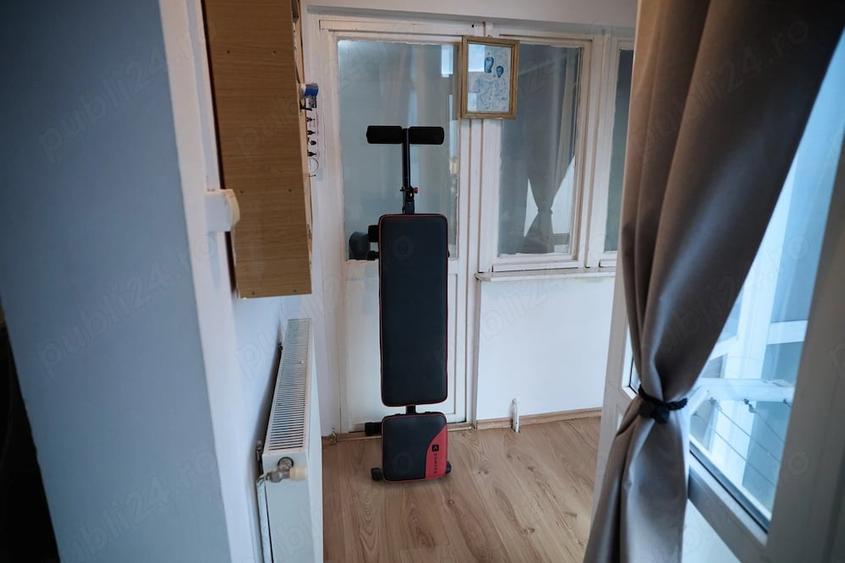 Apartament cu 3 camere decomandat în Micro 5